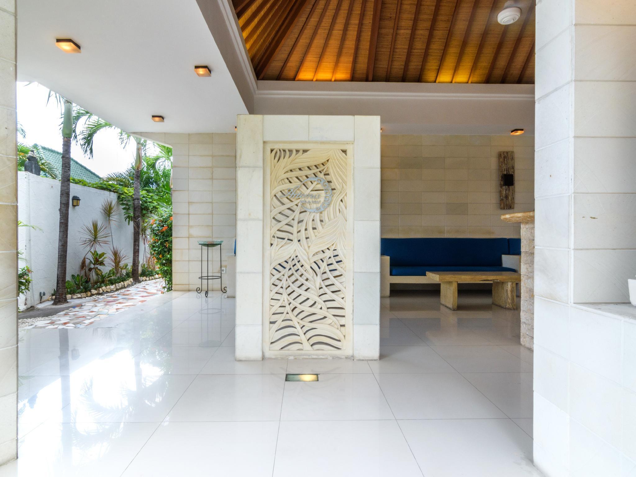 Artemis Villa Hotel Seminyak Eksteriør billede
